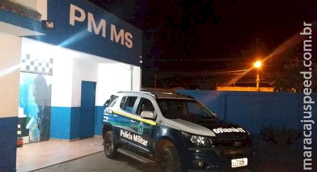 Homem é preso após agredir a esposa e desacatar a equipe da PM de Caarapó Homem é preso após agredir a esposa e desacatar a equipe da PM de Caarapó