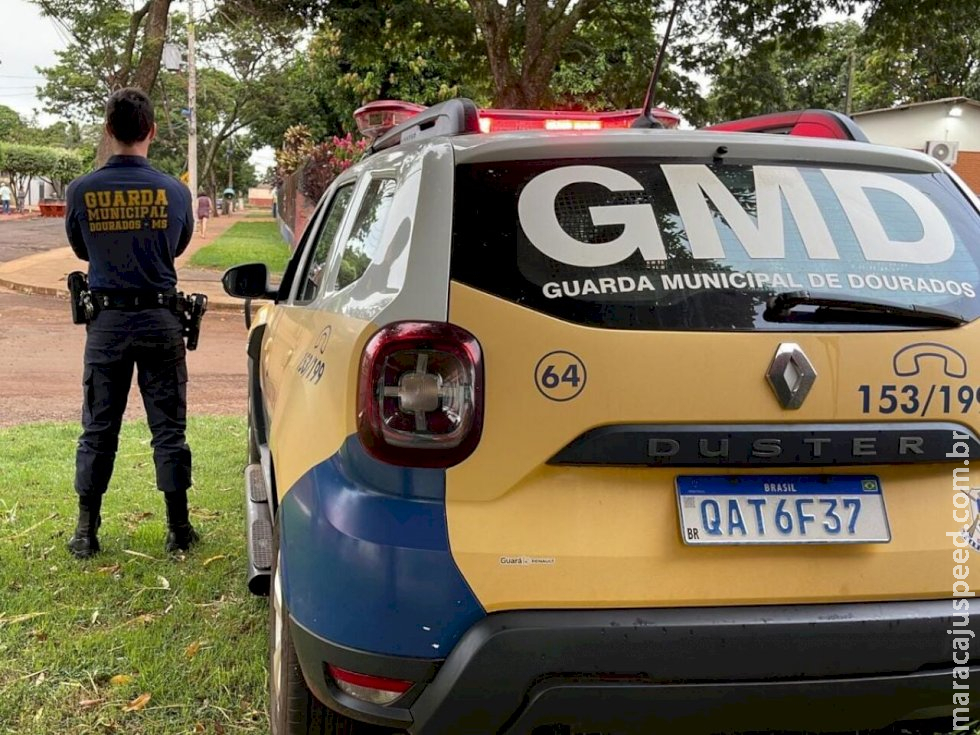 Homem é preso após furtar farmácia no Água Boa Homem é preso após furtar farmácia no Água Boa