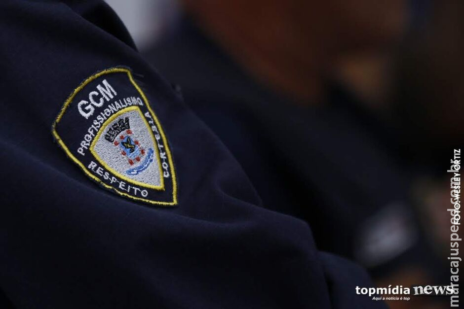 Irmãs são presas com droga, desacato e ameaças de morte à guardas em confronto no Jardim Veraneio Irmãs são presas com droga, desacato e ameaças de morte à guardas em confronto no Jardim Veraneio