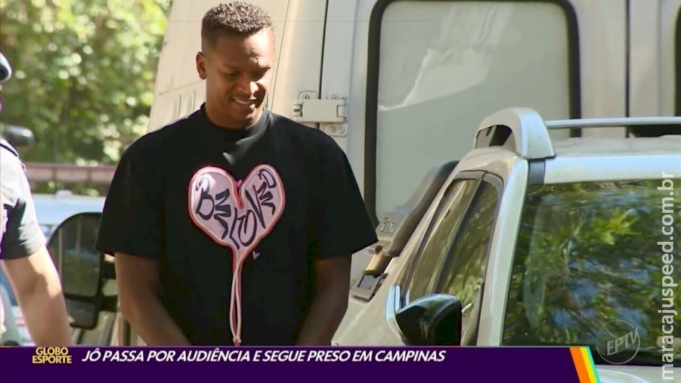 Jô continua preso após audiência por falta de pagamento de pensão e aguarda decisão da Justiça Jô continua preso após audiência por falta de pagamento de pensão e aguarda decisão da Justiça