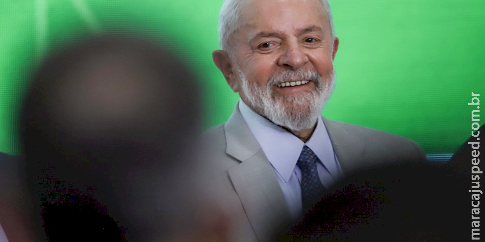 Lula avalia vetar taxação federal de compras internacionais até US$ 50 Lula avalia vetar taxação federal de compras internacionais até US$ 50