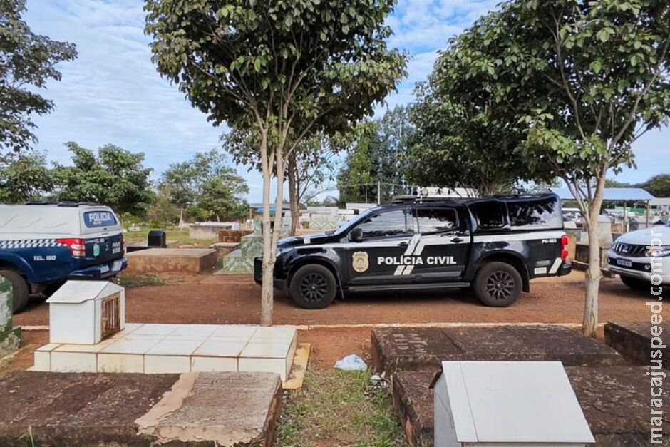 Ministério Público apura ataques a religiões africanas após sumiço de corpos em cemitério Ministério Público apura ataques a religiões africanas após sumiço de corpos em cemitério