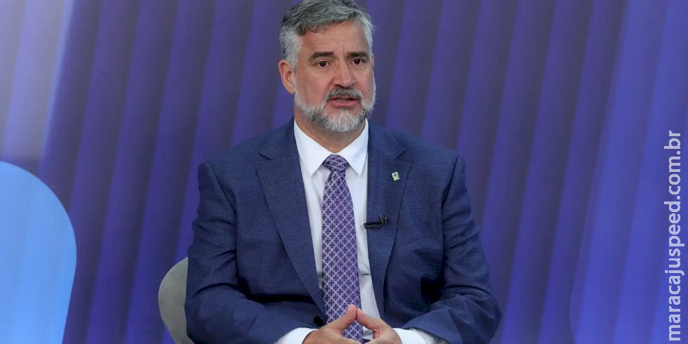 Não vai ter limite orçamentário para ajudar o RS, diz ministro Não vai ter limite orçamentário para ajudar o RS, diz ministro