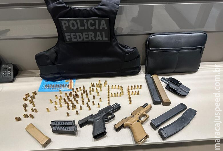 PF aponta 26 presos com apreensões de submetralhadoras e veículos durante operações PF aponta 26 presos com apreensões de submetralhadoras e veículos durante operações