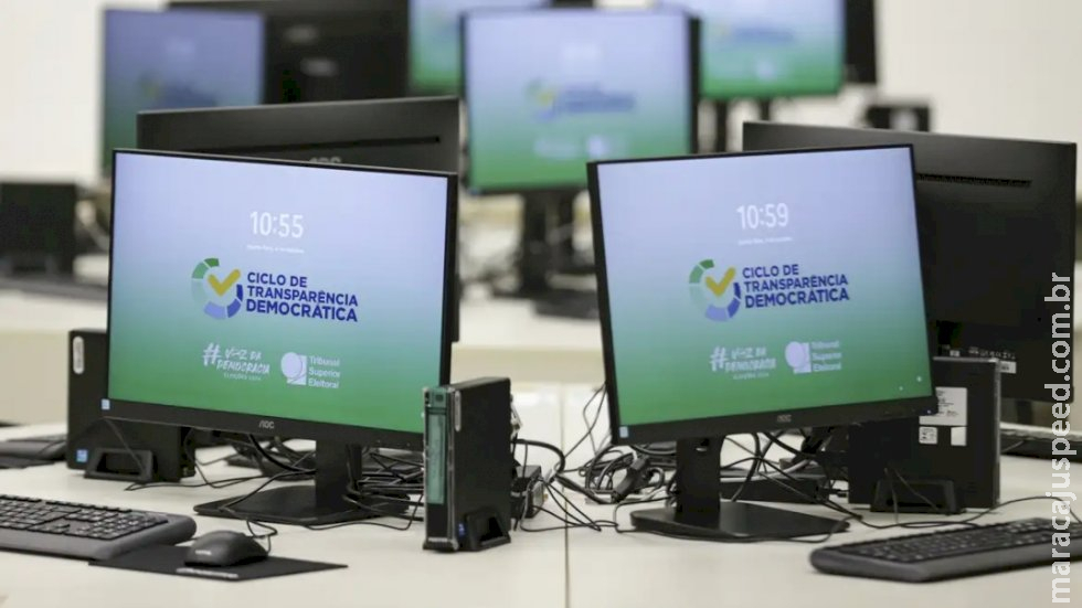 PF e universidade fazem teste em urnas eletrônicas PF e universidade fazem teste em urnas eletrônicas