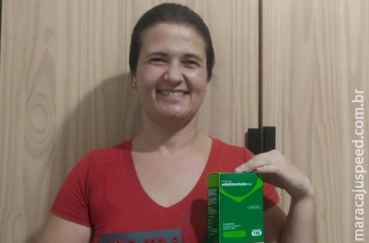 Programa do Governo de MS entrega remédios na porta de casa para 12 mil pessoas em todo o Estado Programa do Governo de MS entrega remédios na porta de casa para 12 mil pessoas em todo o Estado