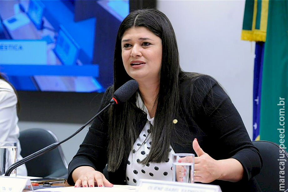 Rose solicita substituição na Sudeco e agora a pré-candidatura é irreversível Rose solicita substituição na Sudeco e agora a pré-candidatura é irreversível