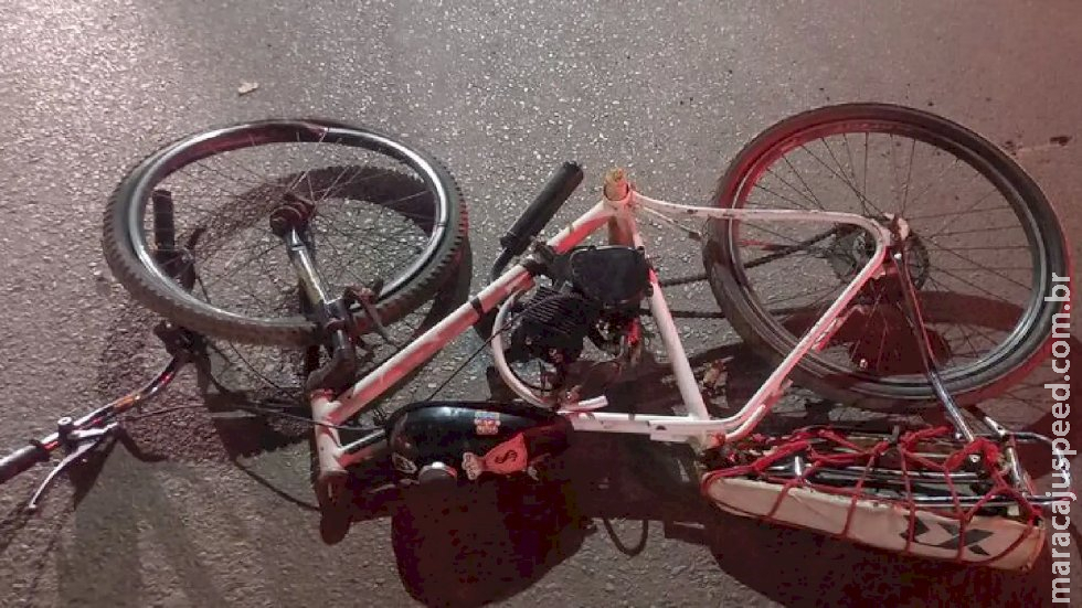 Adolescentes em bicicleta motorizada na contramão colidem com ônibus em Três Lagoas Adolescentes em bicicleta motorizada na contramão colidem com ônibus em Três Lagoas