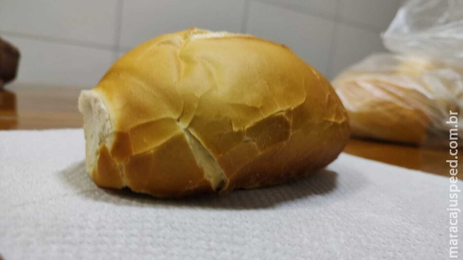 Bebê morre engasgada com pão em Dourados Bebê morre engasgada com pão em Dourados