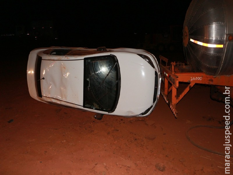 Casal de idosos perde controle do carro e capota na BR-060, em Chapadão do Sul Casal de idosos perde controle do carro e capota na BR-060, em Chapadão do Sul