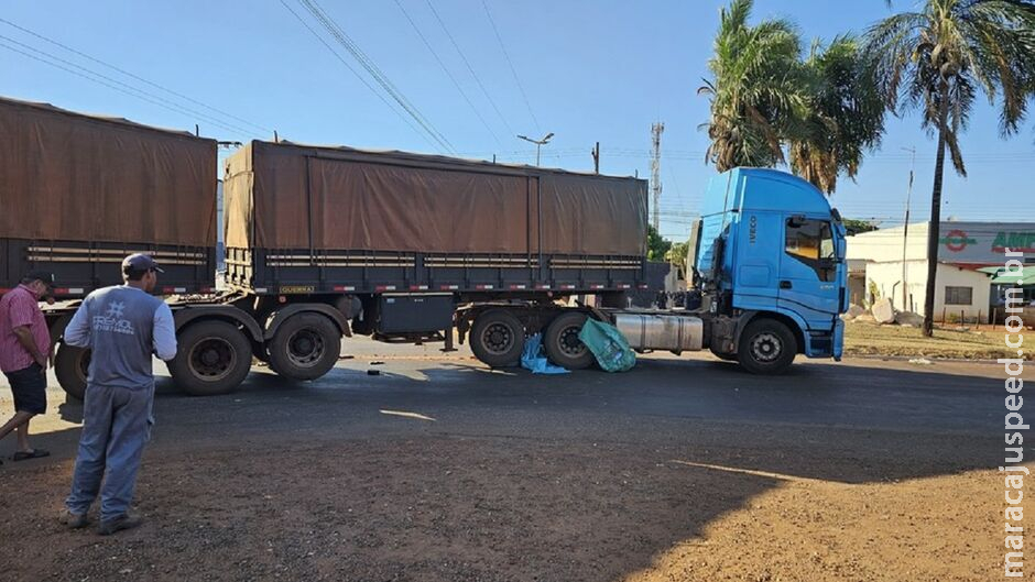 Ciclista entrou em ponto cego de carreta antes de morrer atropelado em Sidrolândia Ciclista entrou em ponto cego de carreta antes de morrer atropelado em Sidrolândia
