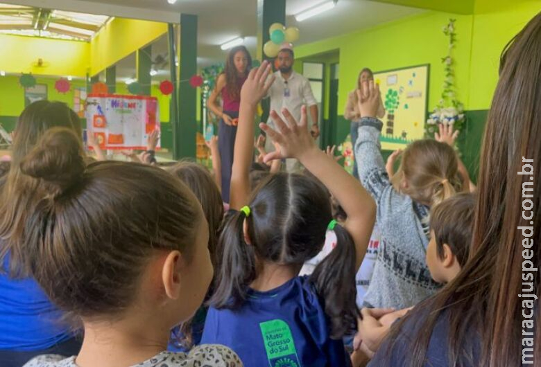Crianças de MS aprendem como evitar a Síndrome Mão-Pé-Boca Crianças de MS aprendem como evitar a Síndrome Mão-Pé-Boca