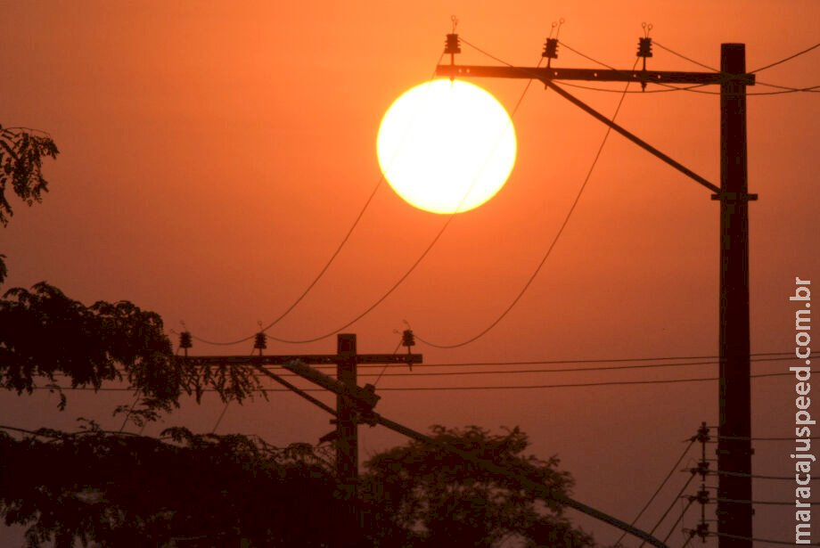 El Niño chega ao fim, mas país ainda deve ter ondas de calor no inverno El Niño chega ao fim, mas país ainda deve ter ondas de calor no inverno
