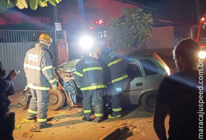 Envolvidos em acidente que terminou com dois mortos e três feridos são identificados Envolvidos em acidente que terminou com dois mortos e três feridos são identificados