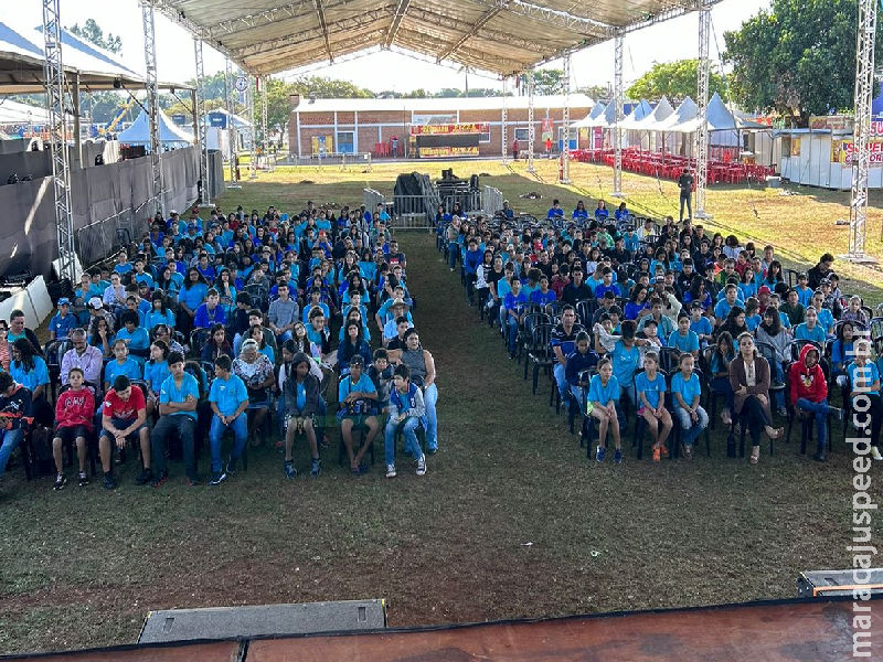 ExpoMara recebe 3.500 estudantes para conhecer agronegócio ExpoMara recebe 3.500 estudantes para conhecer agronegócio