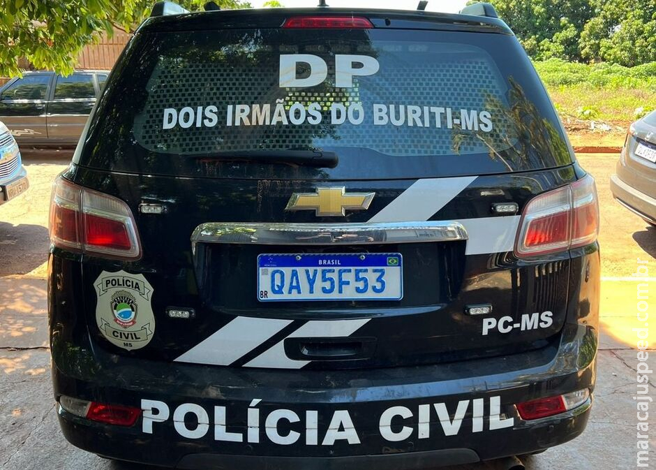 Foragido é preso por ameaça e porte ilegal de arma em Dois Irmãos do Buriti Foragido é preso por ameaça e porte ilegal de arma em Dois Irmãos do Buriti