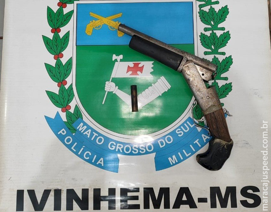 Homem é preso por porte ilegal de arma de fogo, sequestro e cárcere privado em Ivinhema Homem é preso por porte ilegal de arma de fogo, sequestro e cárcere privado em Ivinhema