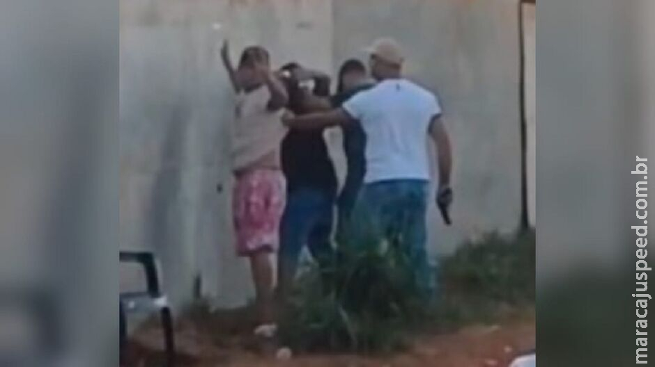 Jovem abordado pela polícia em Ribas não fazia parte de quadrilha que matou taxista Jovem abordado pela polícia em Ribas não fazia parte de quadrilha que matou taxista