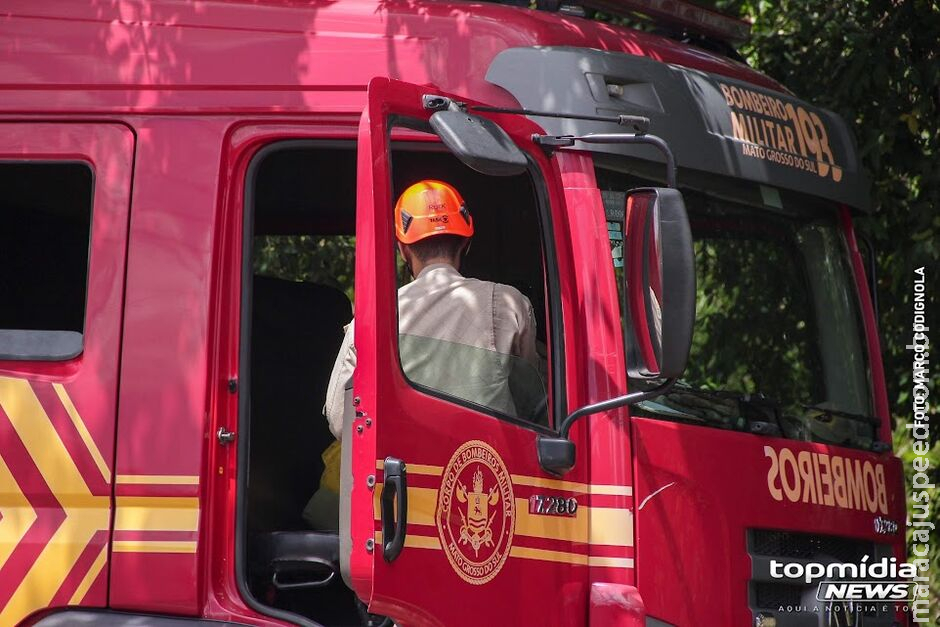 Jovem encontra munição de festim, tenta brincar e atinge próprio peito Jovem encontra munição de festim, tenta brincar e atinge próprio peito