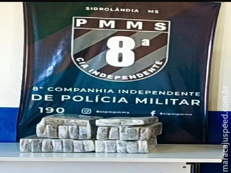 Mulher é presa com drogas em ônibus na MS-162 em Sidrolândia Mulher é presa com drogas em ônibus na MS-162 em Sidrolândia