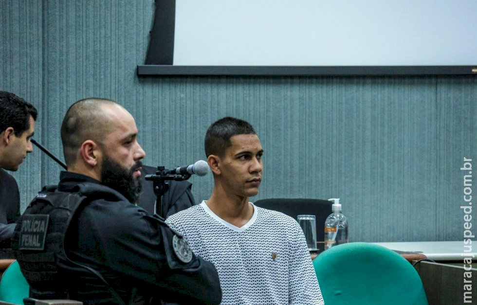 ‘Não entendemos’, disse família de Francisco morto a tiros na frente da esposa em posto de gasolina ‘Não entendemos’, disse família de Francisco morto a tiros na frente da esposa em posto de gasolina