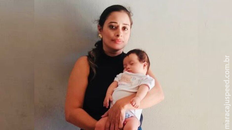 Policial militar ajuda mãe a salvar bebê engasgado em Dourados Policial militar ajuda mãe a salvar bebê engasgado em Dourados