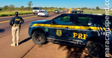 PRF apreende mulher com haxixe em ônibus na BR-060 em Sidrolândia PRF apreende mulher com haxixe em ônibus na BR-060 em Sidrolândia