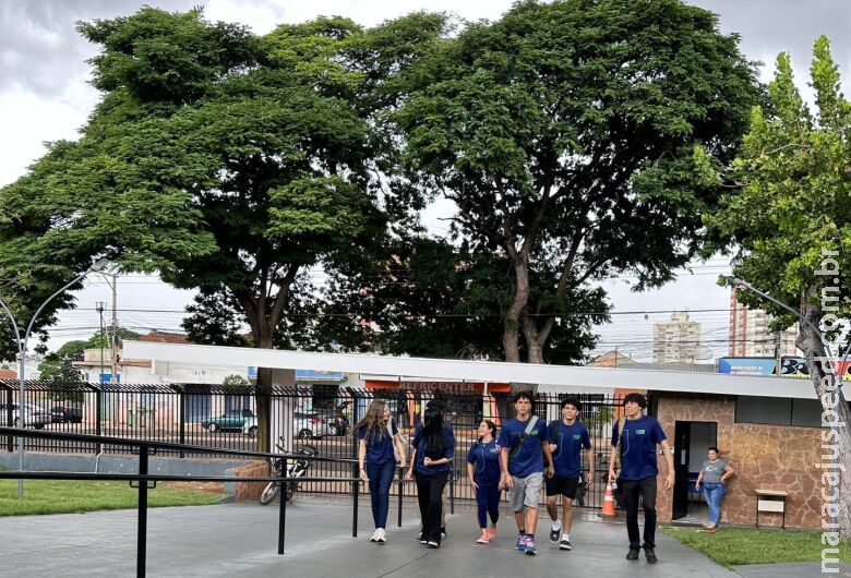 Estudantes da Rede Estadual entram em recesso no próximo dia 17 de julho Estudantes da Rede Estadual entram em recesso no próximo dia 17 de julho