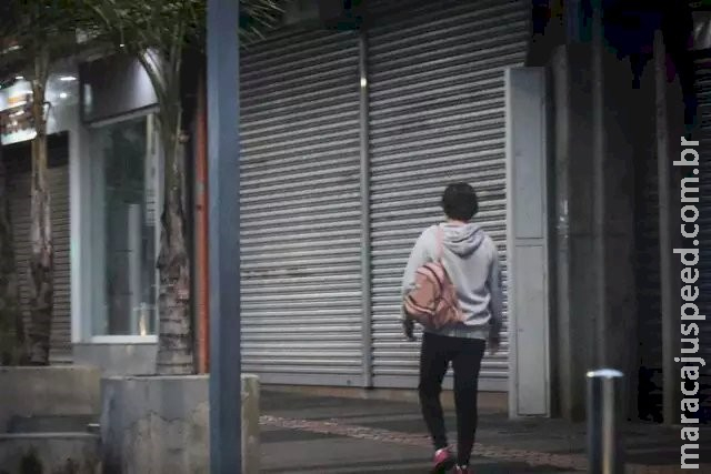 Frente fria vai derrubar temperatura para menos de 10ºC a partir de sábado Frente fria vai derrubar temperatura para menos de 10ºC a partir de sábado