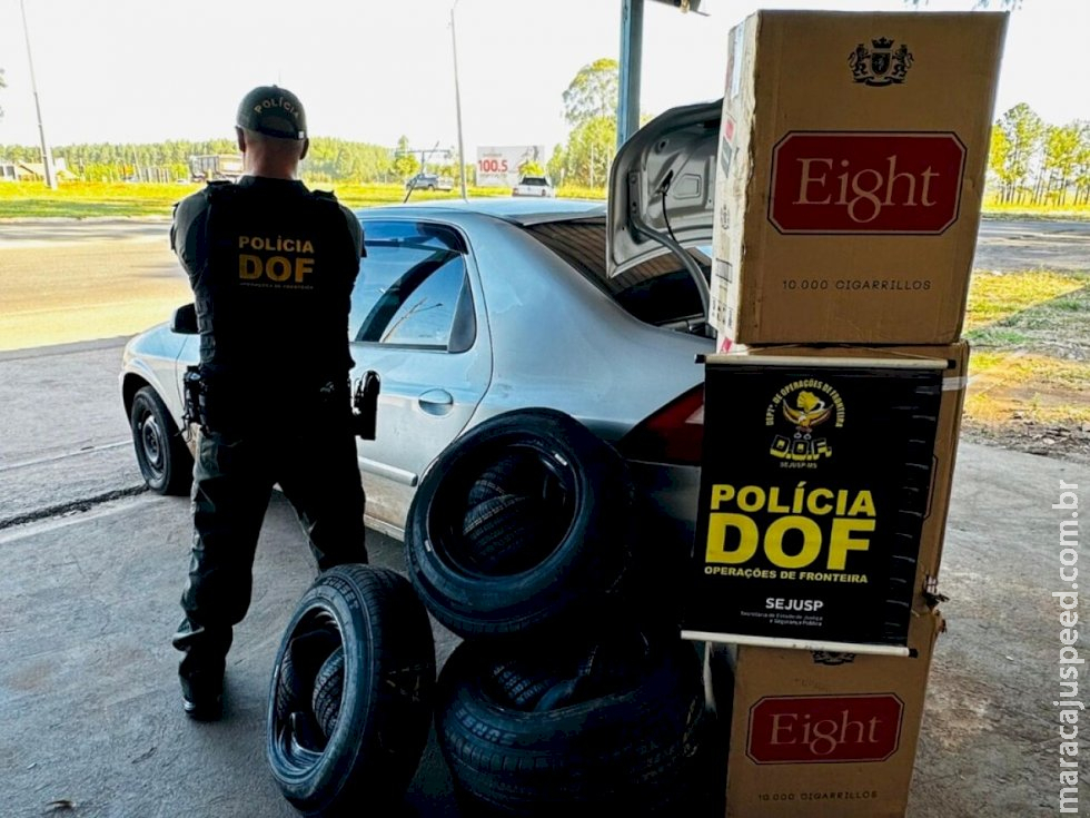 Homem vê viatura policial e abandona carro com 20 pneus em pátio de hotel em MS Homem vê viatura policial e abandona carro com 20 pneus em pátio de hotel em MS