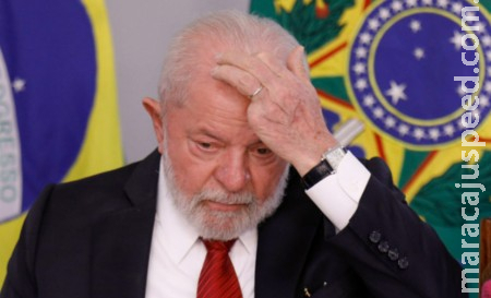 Lula enfrenta forte pressão para cortar gastos apesar de ‘indicadores econômicos positivos’ Lula enfrenta forte pressão para cortar gastos apesar de ‘indicadores econômicos positivos’