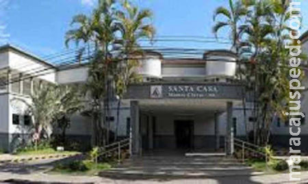 Morre uma das irmãs gêmeas atropeladas pelo pai na garagem em MG Morre uma das irmãs gêmeas atropeladas pelo pai na garagem em MG