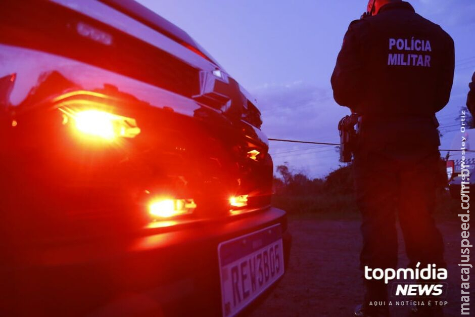 Mulher não aceita término, bate no ex e destrói casa em Rio Brilhante Mulher não aceita término, bate no ex e destrói casa em Rio Brilhante
