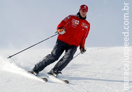 Pai e filhos são acusados de extorquir família de Schumacher para não divulgar fotos recentes do ex-piloto Pai e filhos são acusados de extorquir família de Schumacher para não divulgar fotos recentes do ex-piloto