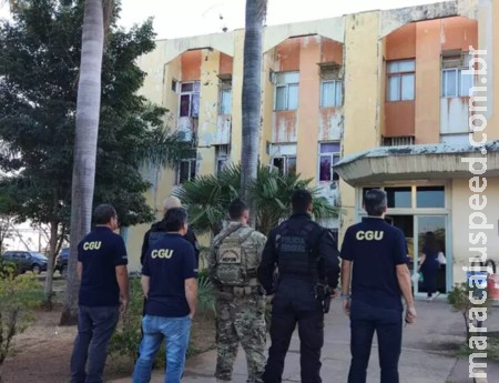 Polícia Federal faz operação na Prefeitura de Corumbá por suspeita de fraudes de R$ 12 Milhões Polícia Federal faz operação na Prefeitura de Corumbá por suspeita de fraudes de R$ 12 Milhões