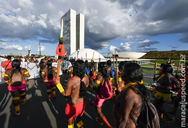Projeto inclui indígenas em plano de combate da violência contra a mulher Projeto inclui indígenas em plano de combate da violência contra a mulher