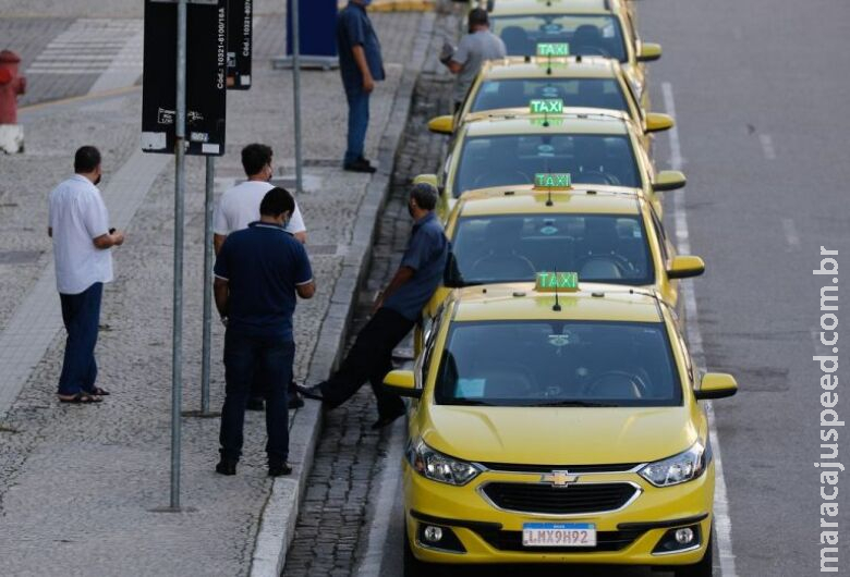 Projeto reduz Imposto de Renda para transporte autônomo de passageiros Projeto reduz Imposto de Renda para transporte autônomo de passageiros