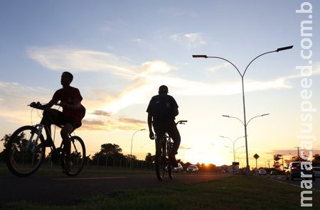 Sexta-feira registra temperaturas acima da média e sol é destaque na previsão para o Estado Sexta-feira registra temperaturas acima da média e sol é destaque na previsão para o Estado