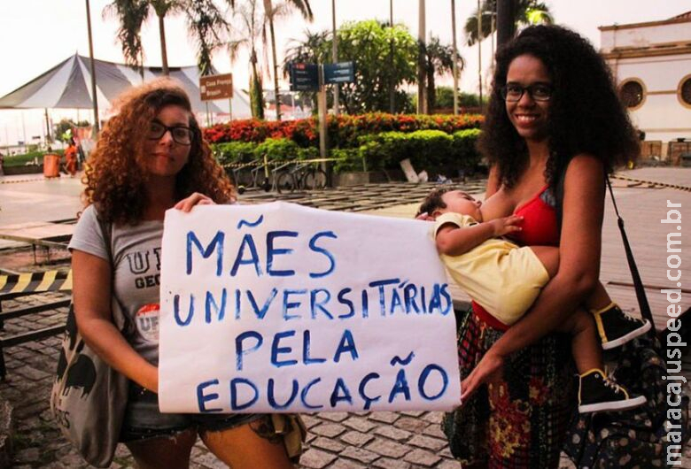 Virou lei prazo de 180 dias para ajudar estudantes no nascimento de filhos ou adoção Virou lei prazo de 180 dias para ajudar estudantes no nascimento de filhos ou adoção