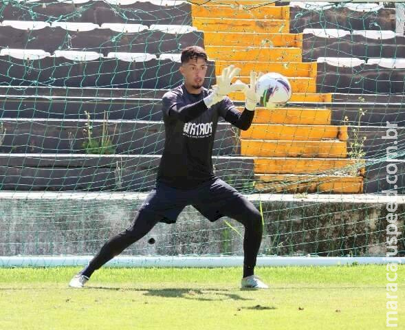 Aos 21 anos, goleiro de MS assina com clube de Portugal Aos 21 anos, goleiro de MS assina com clube de Portugal