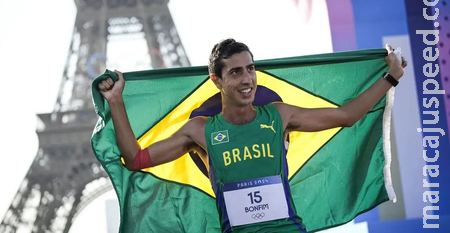 Caio Bonfim fatura prata inédita para o Brasil na marcha atlética Caio Bonfim fatura prata inédita para o Brasil na marcha atlética
