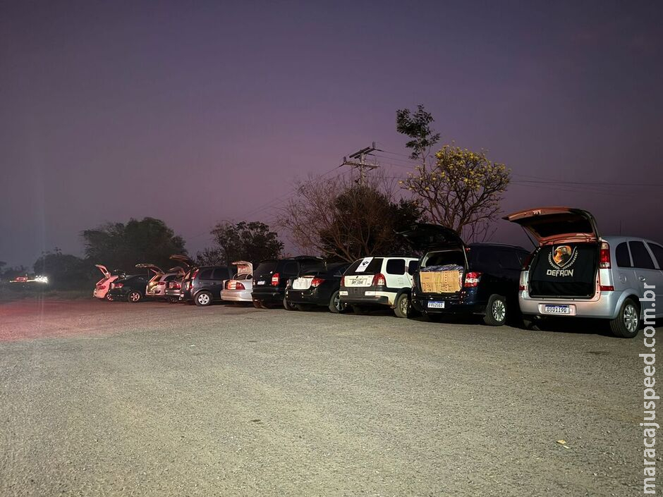 Carros são apreendidos com R$ 1,5 milhão em produtos contrabandeados em Nova Alvorada do Sul Carros são apreendidos com R$ 1,5 milhão em produtos contrabandeados em Nova Alvorada do Sul
