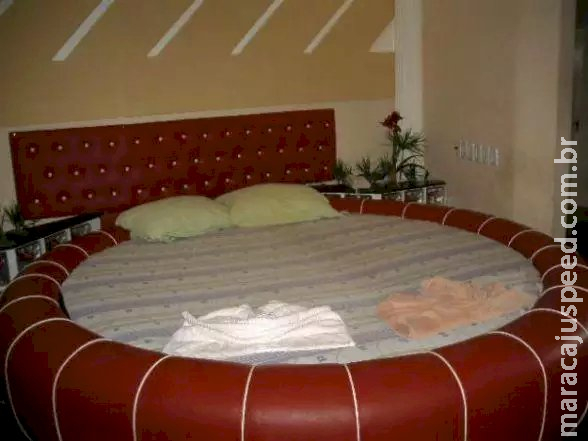 Casal se recusa a pagar conta de motel e caso vai parar na delegacia Casal se recusa a pagar conta de motel e caso vai parar na delegacia