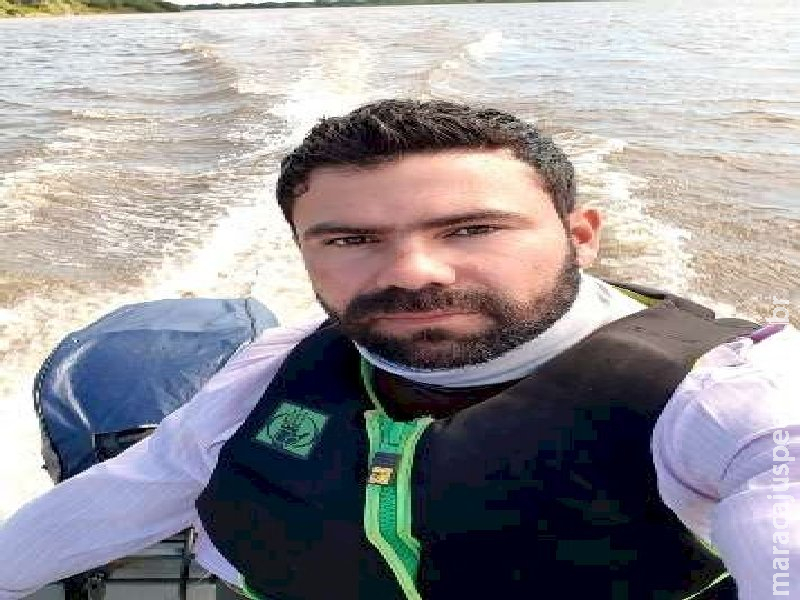 Com 90% do corpo queimado, rapaz morre ao combater fogo no Pantanal Com 90% do corpo queimado, rapaz morre ao combater fogo no Pantanal