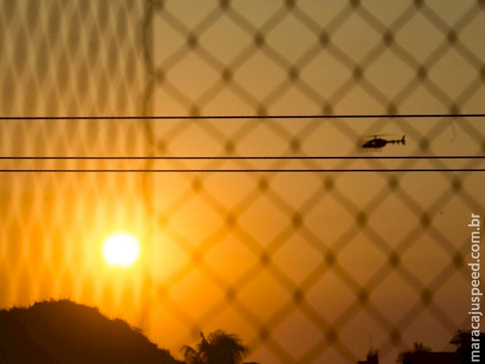 Com apoio de helicóptero, operação contra o tráfico cumpre mandados em Dourados