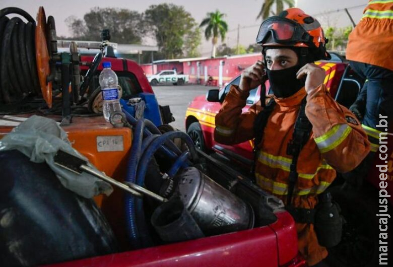 Governo formaliza criação de quadro de oficiais e praças temporários do Corpo de Bombeiros Governo formaliza criação de quadro de oficiais e praças temporários do Corpo de Bombeiros