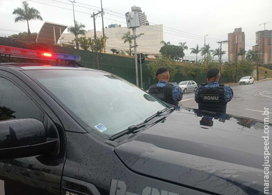 Guarda Municipal prende foragido da Justiça em avenida de Campo Grande Guarda Municipal prende foragido da Justiça em avenida de Campo Grande