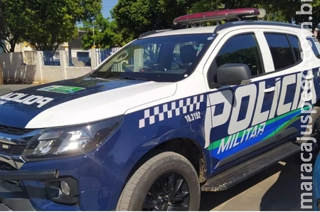 Homem embriagado é detido após agressão com espeto em Aquidauana Homem embriagado é detido após agressão com espeto em Aquidauana
