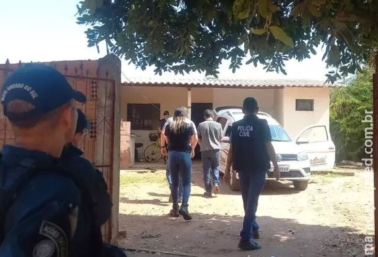 Homem mata mulher asfixiada, dorme ao lado do corpo e diz não se lembrar do crime Homem mata mulher asfixiada, dorme ao lado do corpo e diz não se lembrar do crime