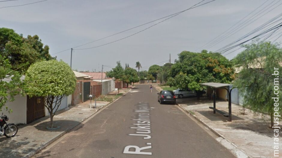 Jovem é morto esfaqueado por homem com ciúmes de garota de programa na Vila Margarida Jovem é morto esfaqueado por homem com ciúmes de garota de programa na Vila Margarida
